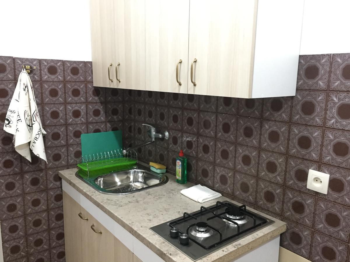 Apartment On Republic Square 耶烈万 外观 照片
